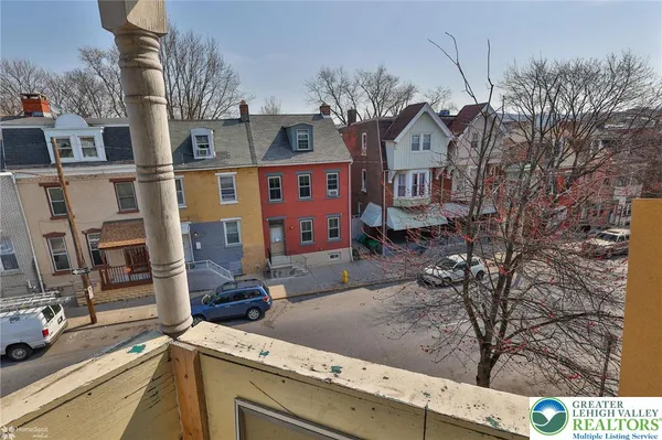$340,000 | 424 North 6th Street, Allentown, PA 18102