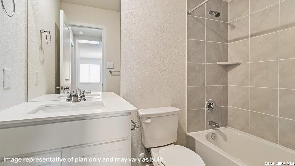 523 Avalon Banks Cibolo, TX 78108 - Photo 38 of 79 a bathroom with a sink toilet and shower