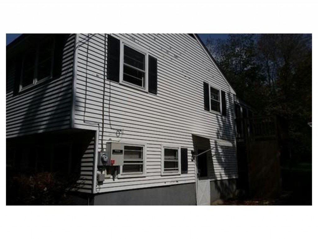 7 Sanders Road Hudson, NH 03051 - Photo 7 of 20