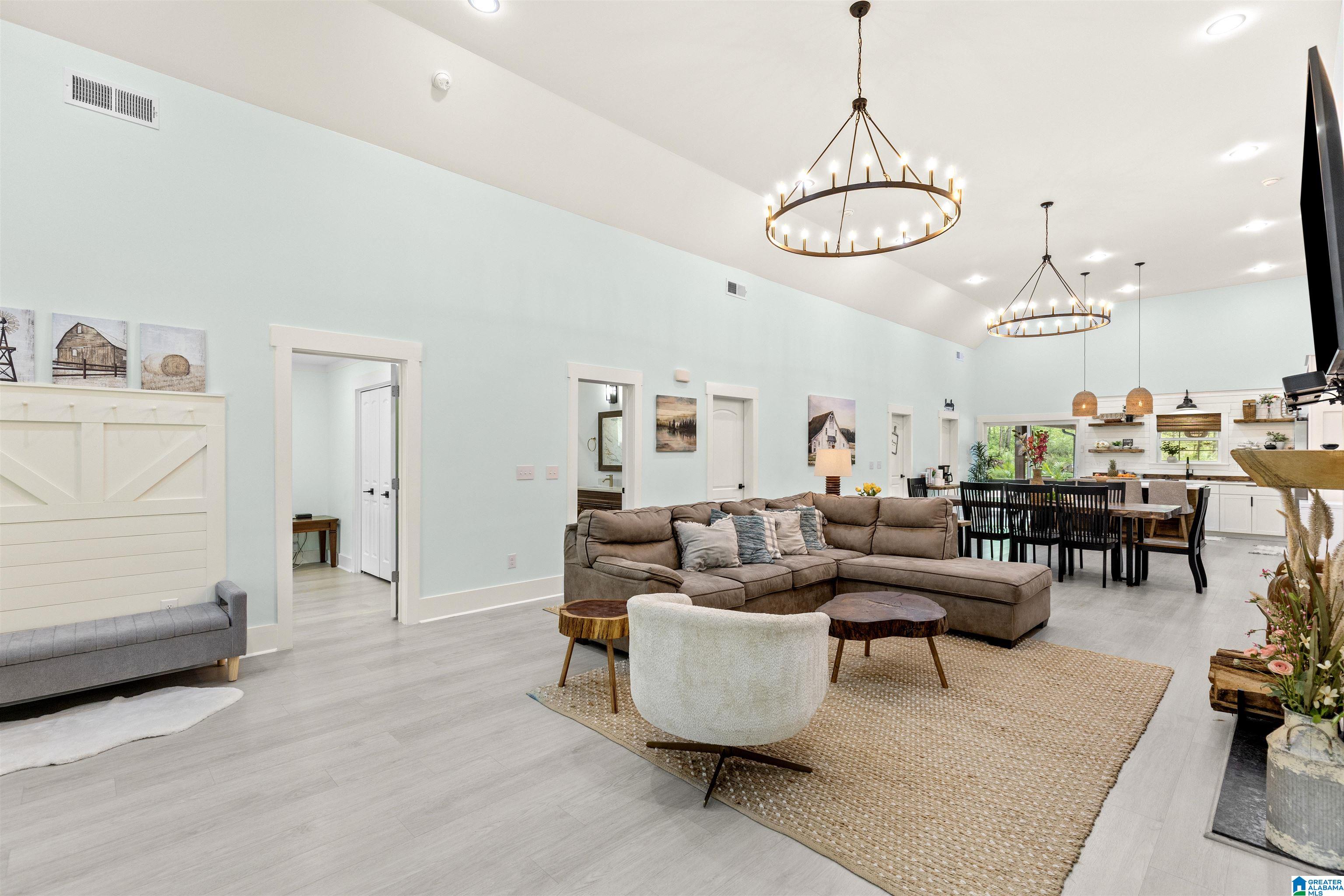 10936 Bear Creek Road Sterrett, AL 35147 - Photo 17 of 58