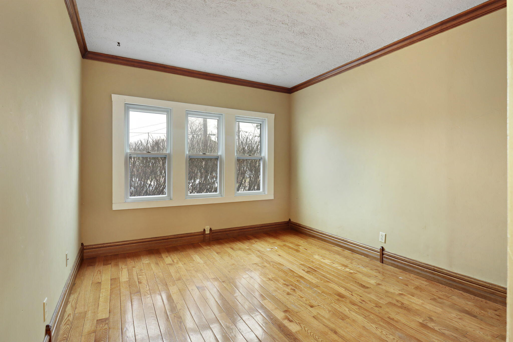 1925 Kearney Avenue Racine, WI 53403 - Photo 12 of 25 12-web-or-mls-1925 Kearney Ave, Racine,