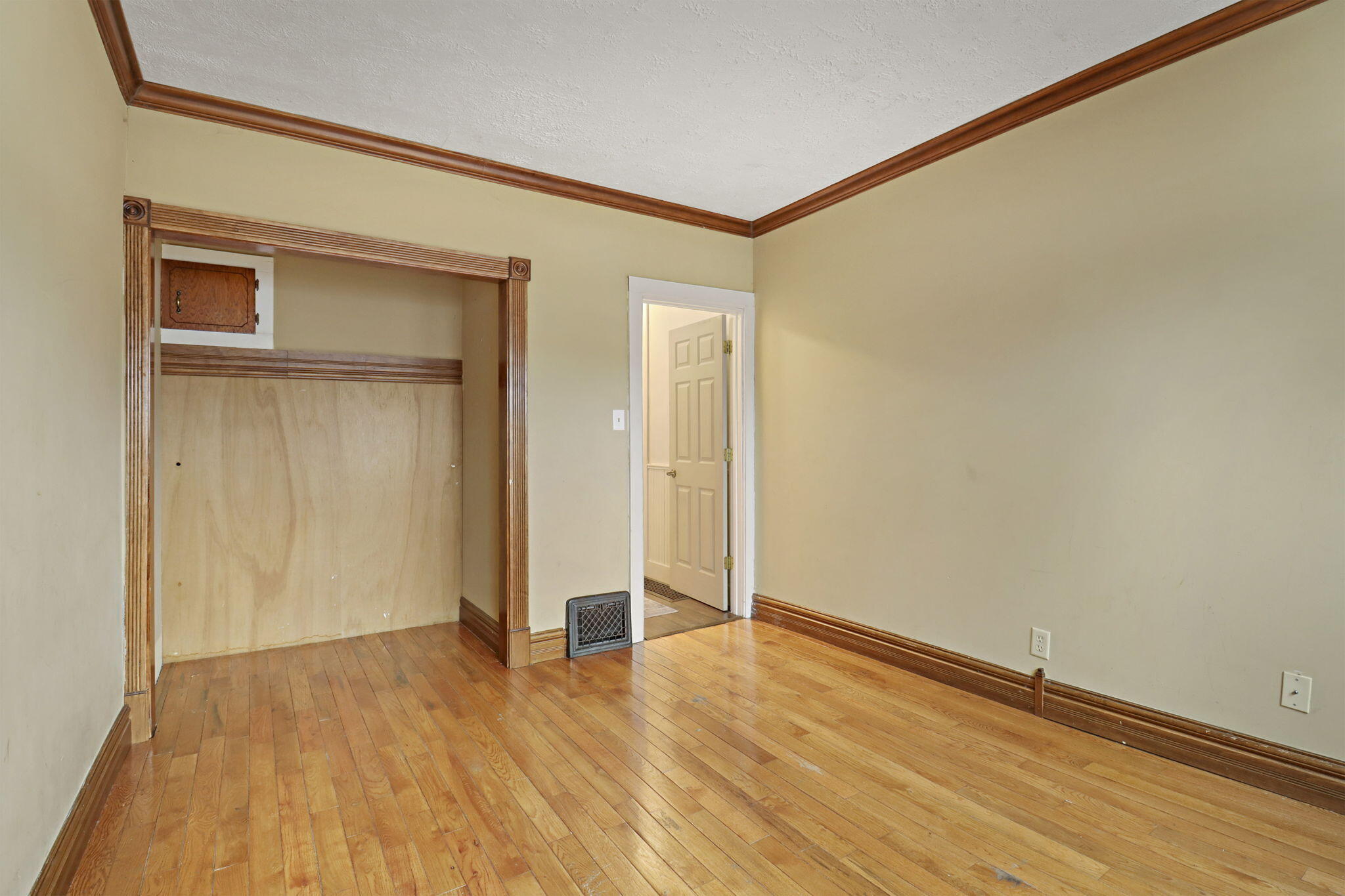 1925 Kearney Avenue Racine, WI 53403 - Photo 13 of 25 13-web-or-mls-1925 Kearney Ave, Racine,