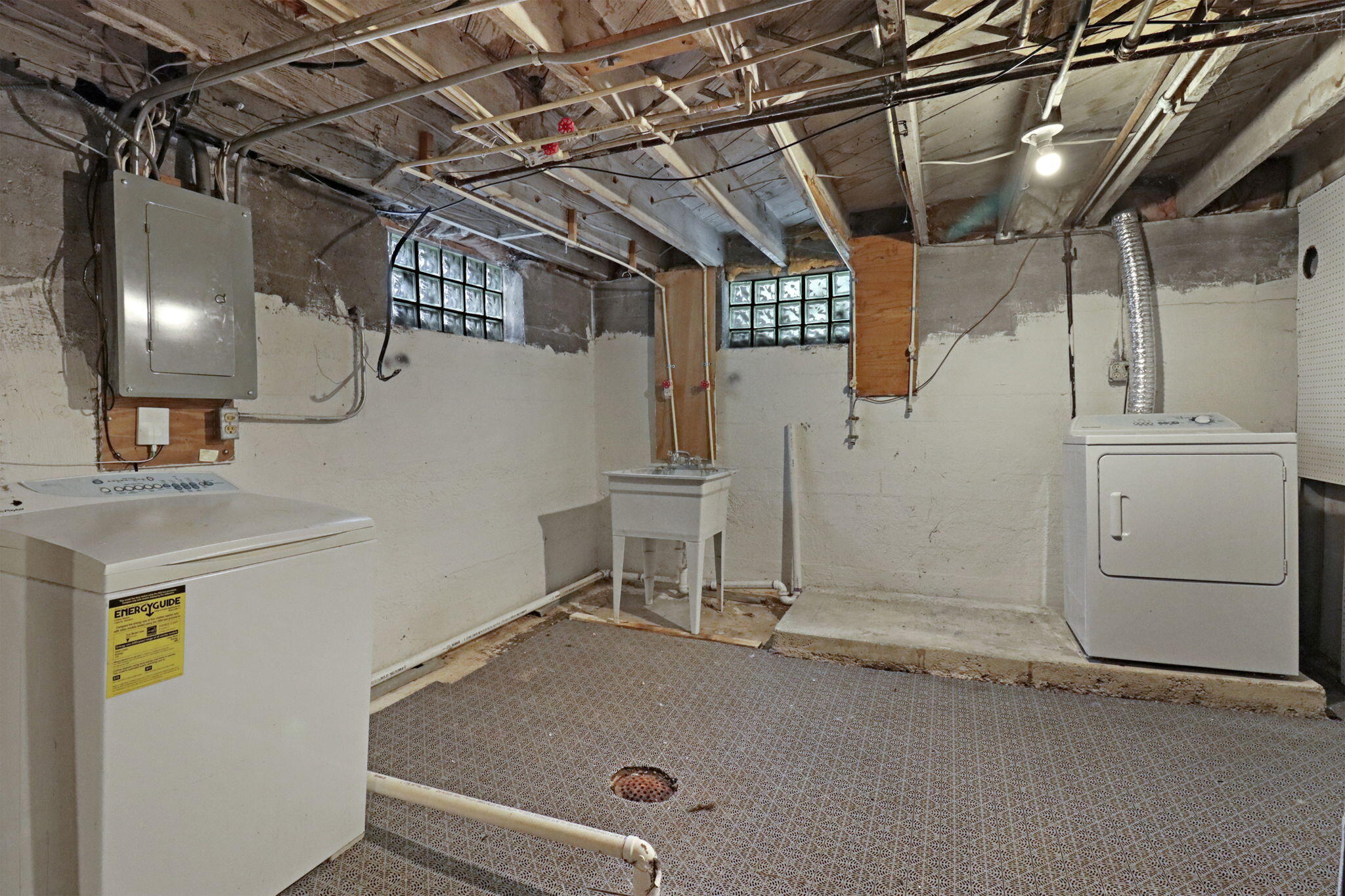 1925 Kearney Avenue Racine, WI 53403 - Photo 19 of 25 19-web-or-mls-1925 Kearney Ave, Racine,