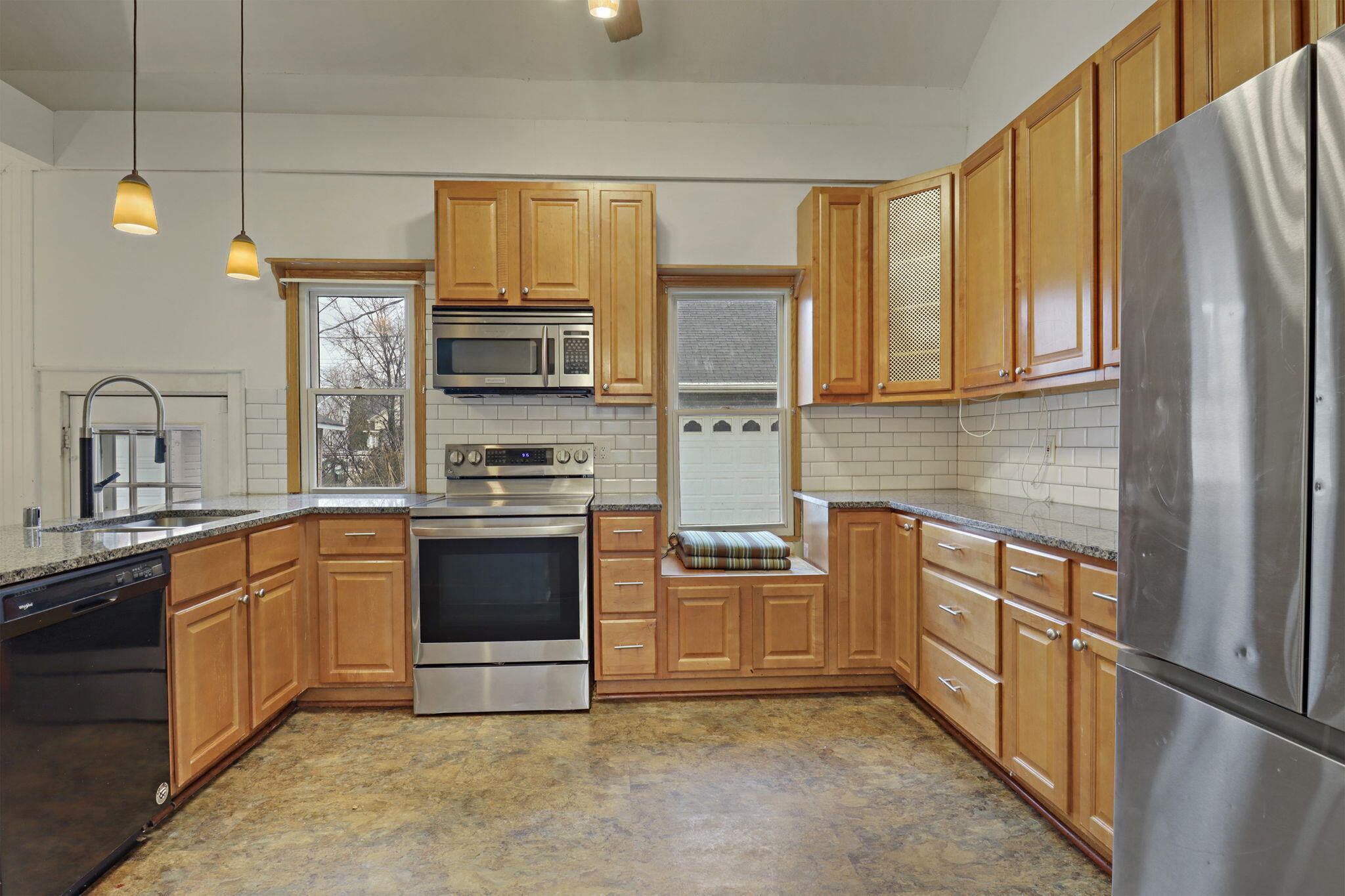 1925 Kearney Avenue Racine, WI 53403 - Photo 7 of 25 7-web-or-mls-1925 Kearney Ave, Racine, W