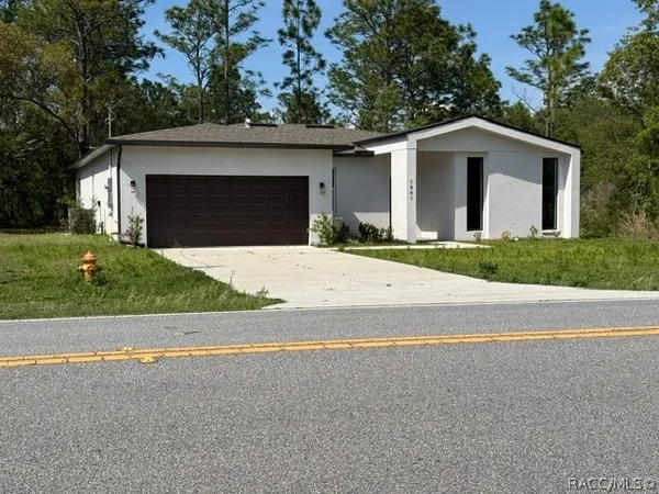 $1,900 | 1861 West Hampshire Boulevard, Citrus Springs, FL 34434