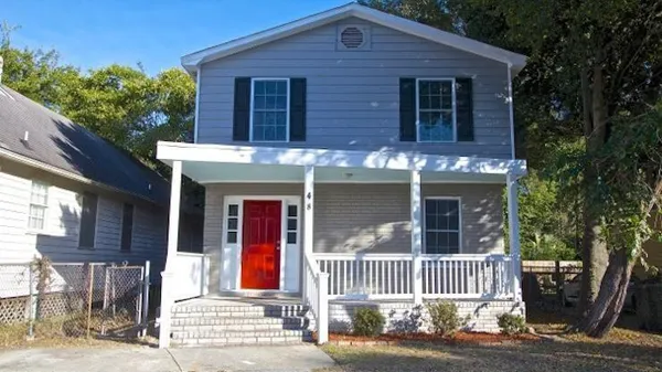 $2,960 | 48 Poinsett Street, Charleston, SC 29403