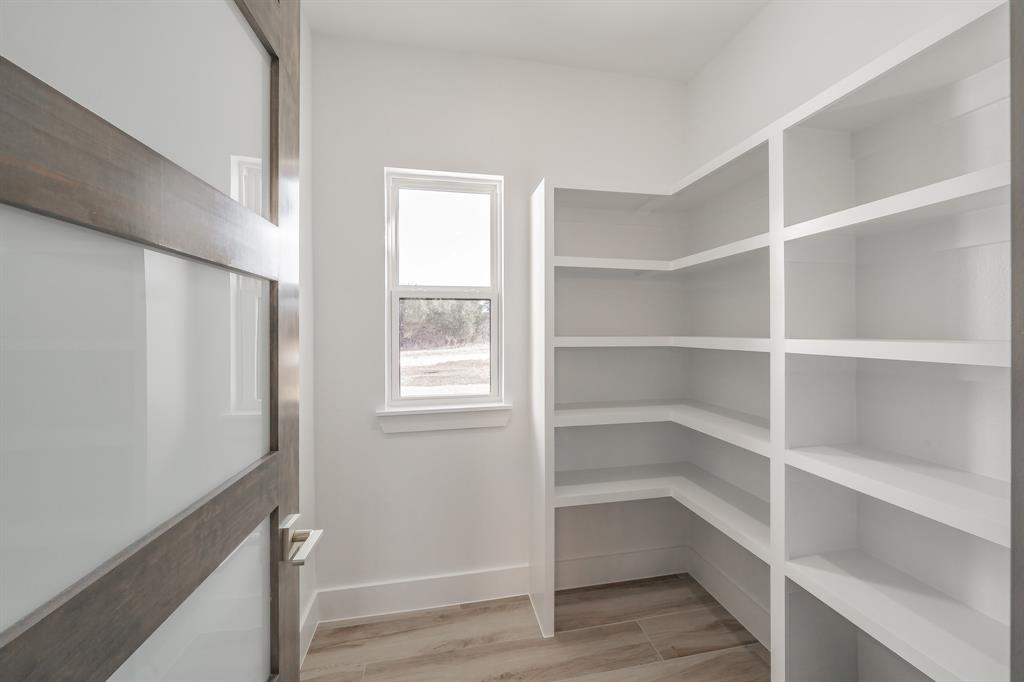 7805 Kenleigh Lane Rio Vista, TX 76093 - Photo 19 of 40 View of pantry