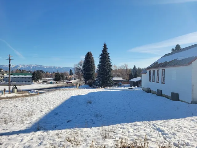 $385,000 | 104 West Glen Street, Cascade, ID 83611