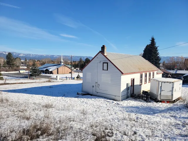 $385,000 | 104 West Glen Street, Cascade, ID 83611