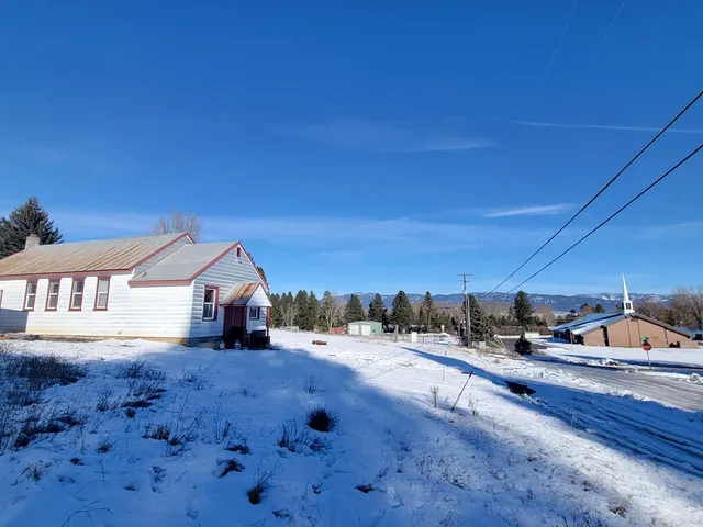 $385,000 | 104 West Glen Street, Cascade, ID 83611