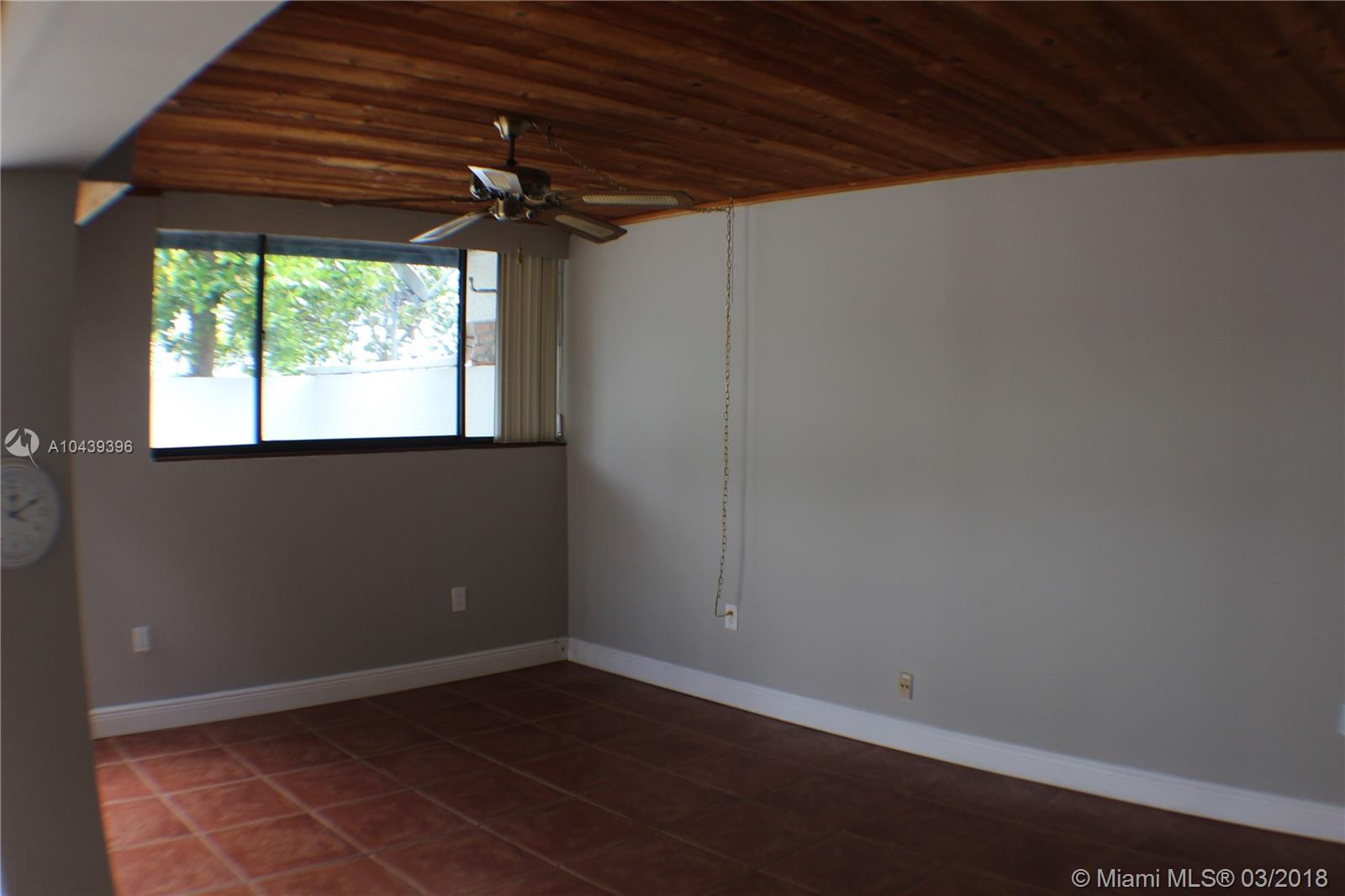 6356 Jack Rabbit Lane, Unit 6356 Miami Lakes, FL 33014 - Photo 11 of 13 Living room