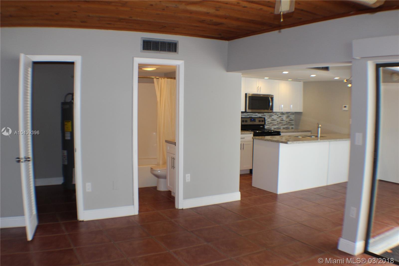 6356 Jack Rabbit Lane, Unit 6356 Miami Lakes, FL 33014 - Photo 10 of 13 Living room