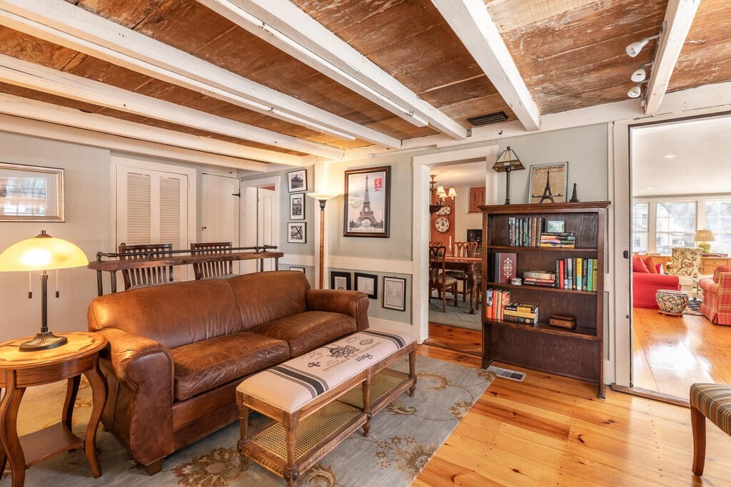 356 Main Street Amesbury, MA 01913 - Photo 17 of 42