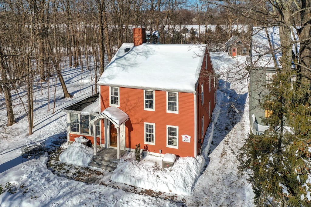 356 Main Street Amesbury, MA 01913 - Photo 2 of 42