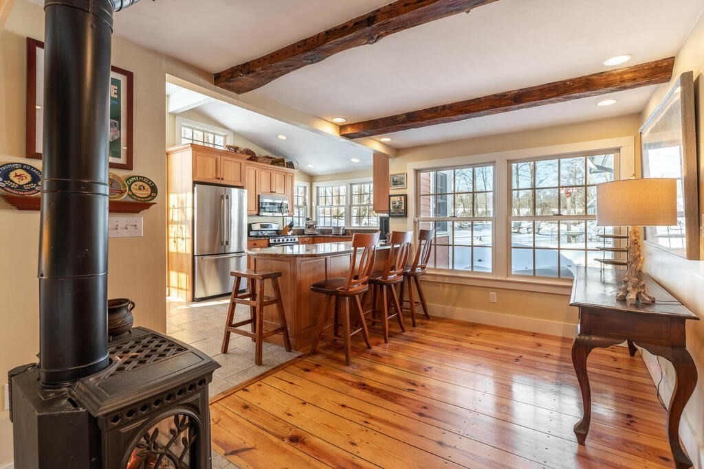 356 Main Street Amesbury, MA 01913 - Photo 21 of 42