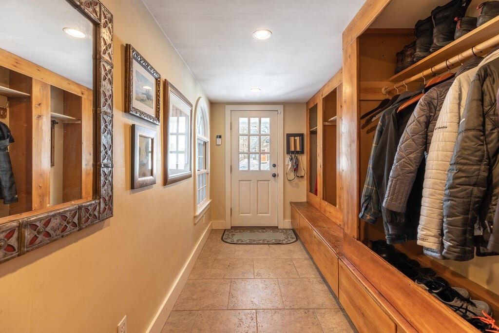 356 Main Street Amesbury, MA 01913 - Photo 27 of 42