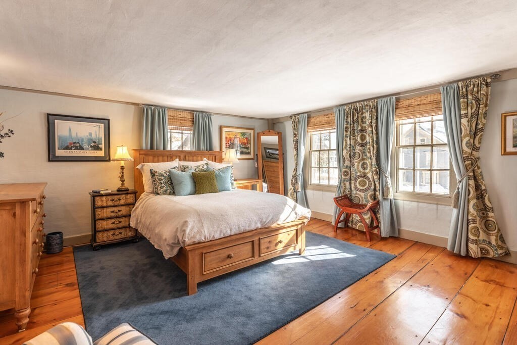 356 Main Street Amesbury, MA 01913 - Photo 29 of 42