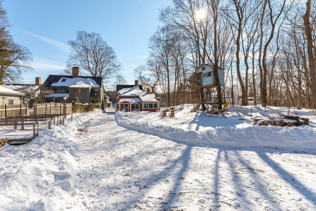 356 Main Street Amesbury, MA 01913 - Photo 40 of 42