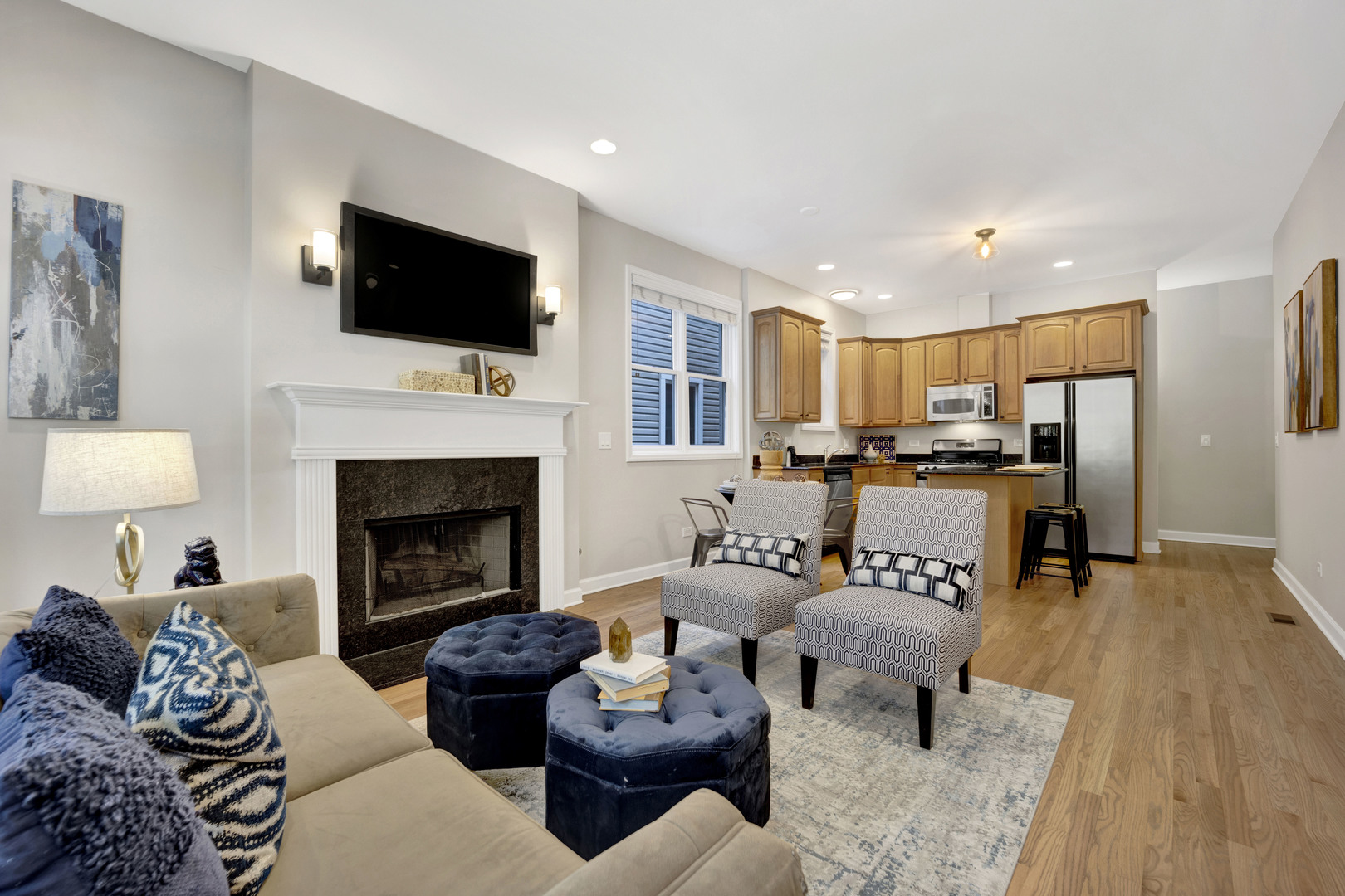 6025 North Ridge Avenue, Unit 1W Chicago, IL 60660 - Photo 10 of 27 Gallery Image 10