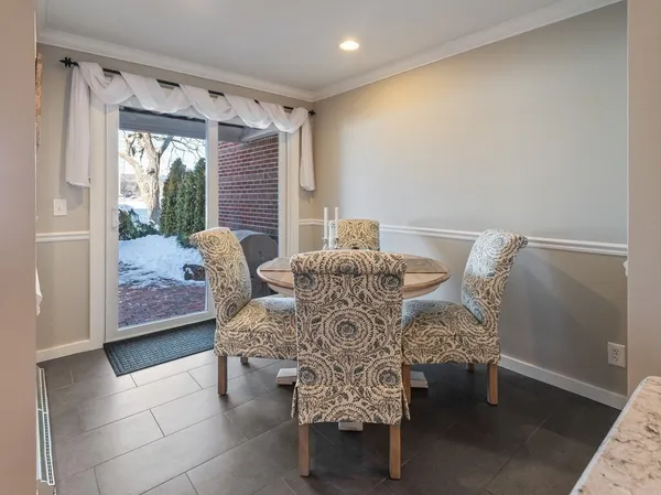 $775,000 | 70-5 South Quinsigamond Avenue, Unit 5, Shrewsbury, MA 01545