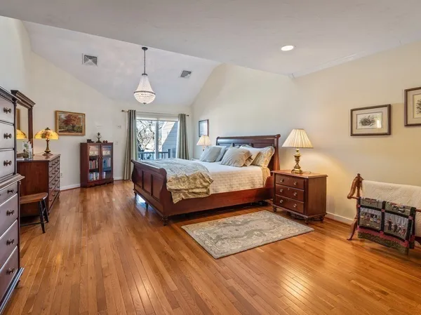 $775,000 | 70-5 South Quinsigamond Avenue, Unit 5, Shrewsbury, MA 01545