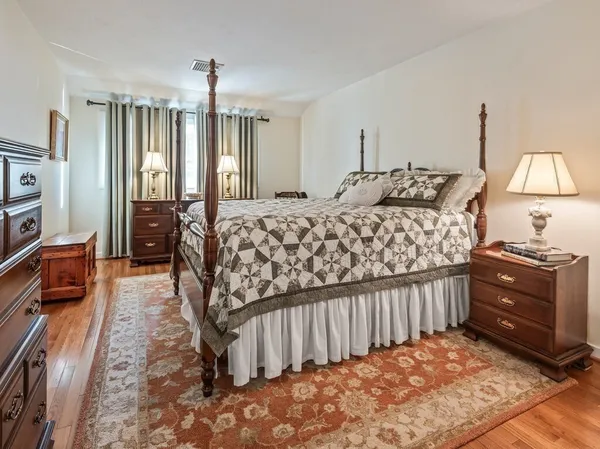 $775,000 | 70-5 South Quinsigamond Avenue, Unit 5, Shrewsbury, MA 01545