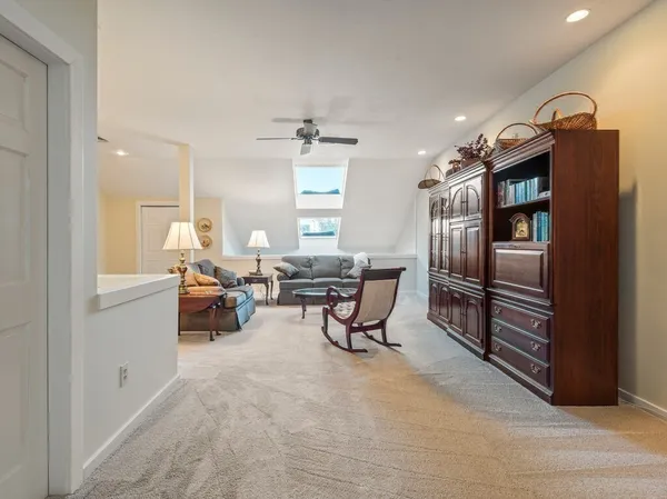 $775,000 | 70-5 South Quinsigamond Avenue, Unit 5, Shrewsbury, MA 01545