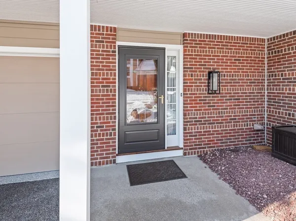 $775,000 | 70-5 South Quinsigamond Avenue, Unit 5, Shrewsbury, MA 01545