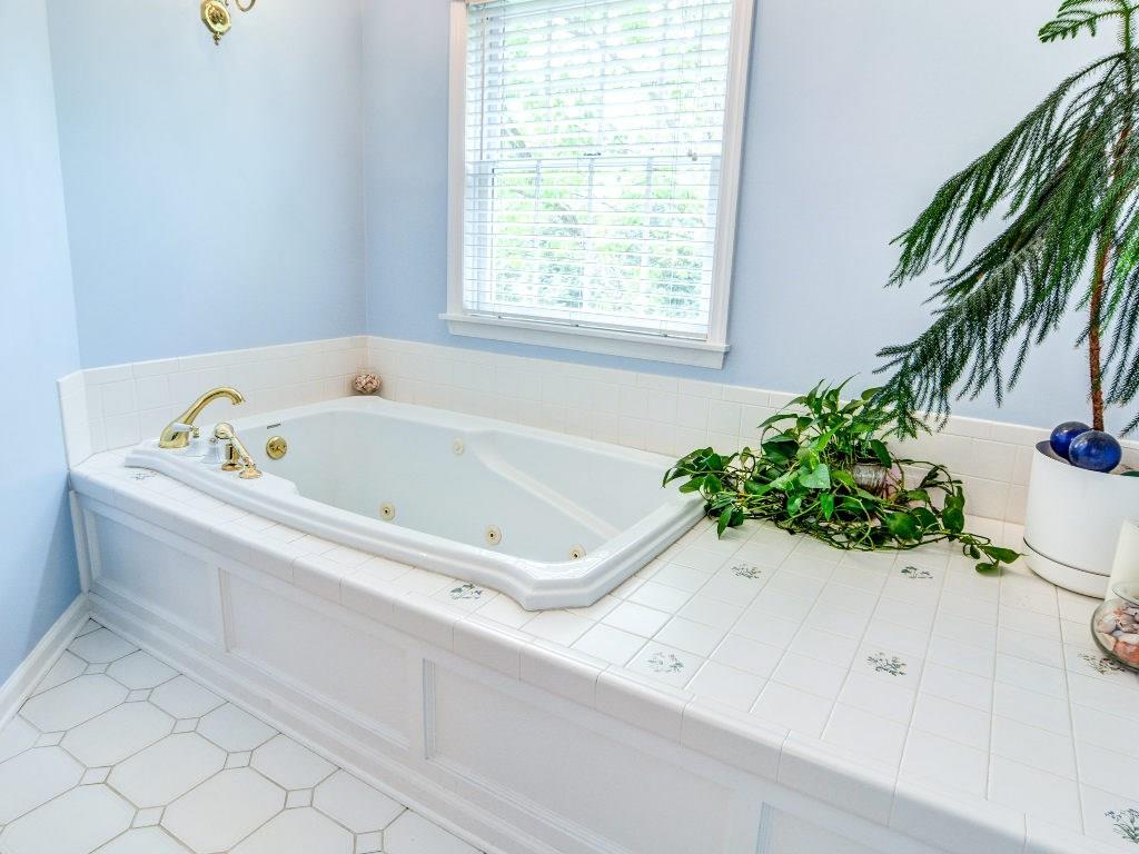 390 Dinnerbell Road Butler, PA 16002 - Photo 22 of 25