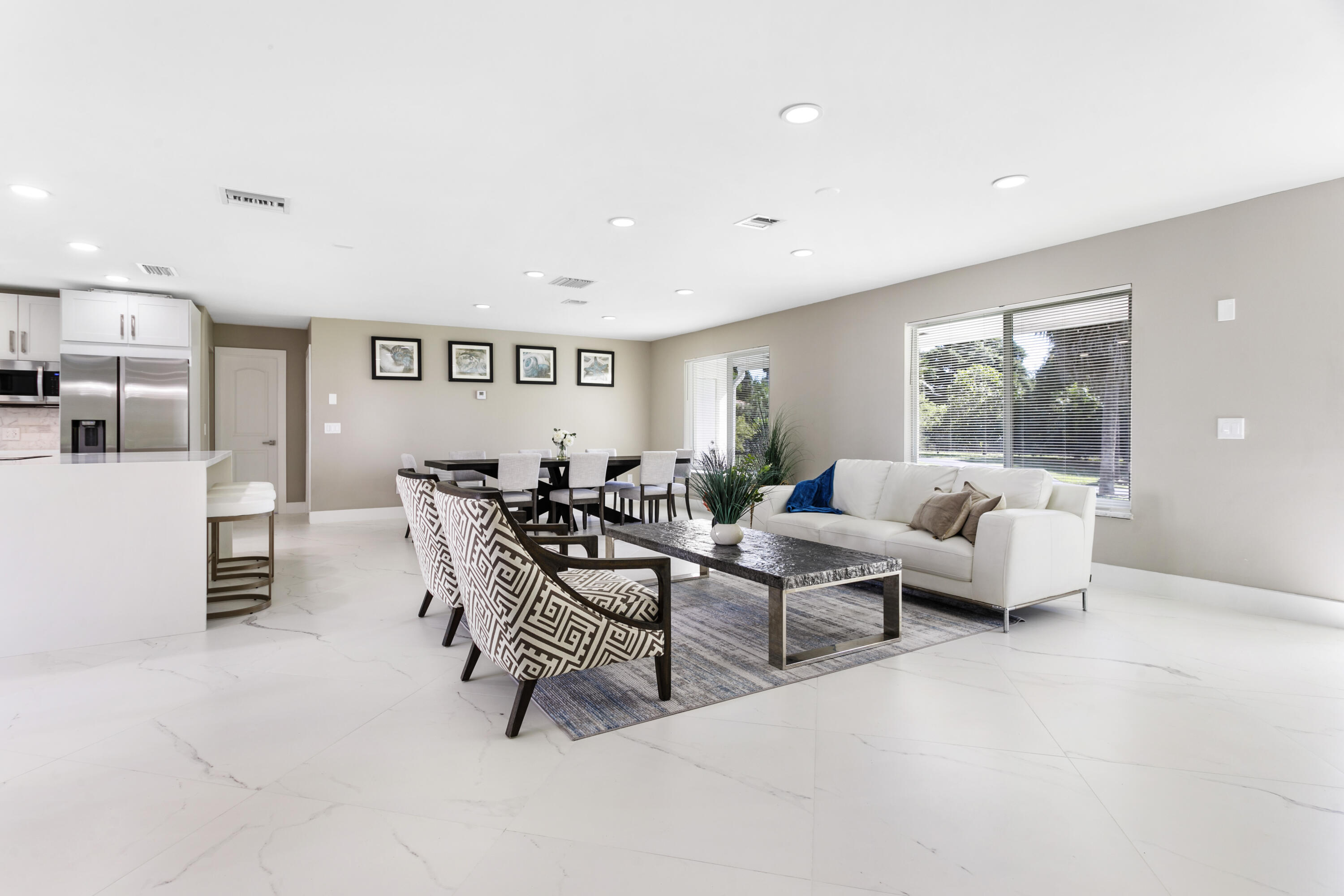 5200 Club Road Haverhill, FL 33415 - Photo 13 of 33 11-32x32 Porcelain Tile