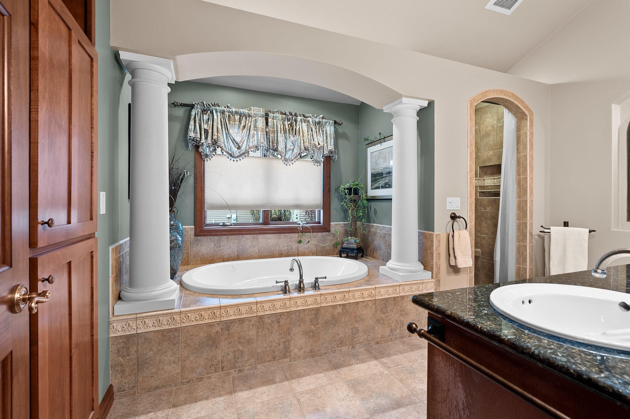 976 Springfield Drive De Pere, WI 54115 - Photo 30 of 83