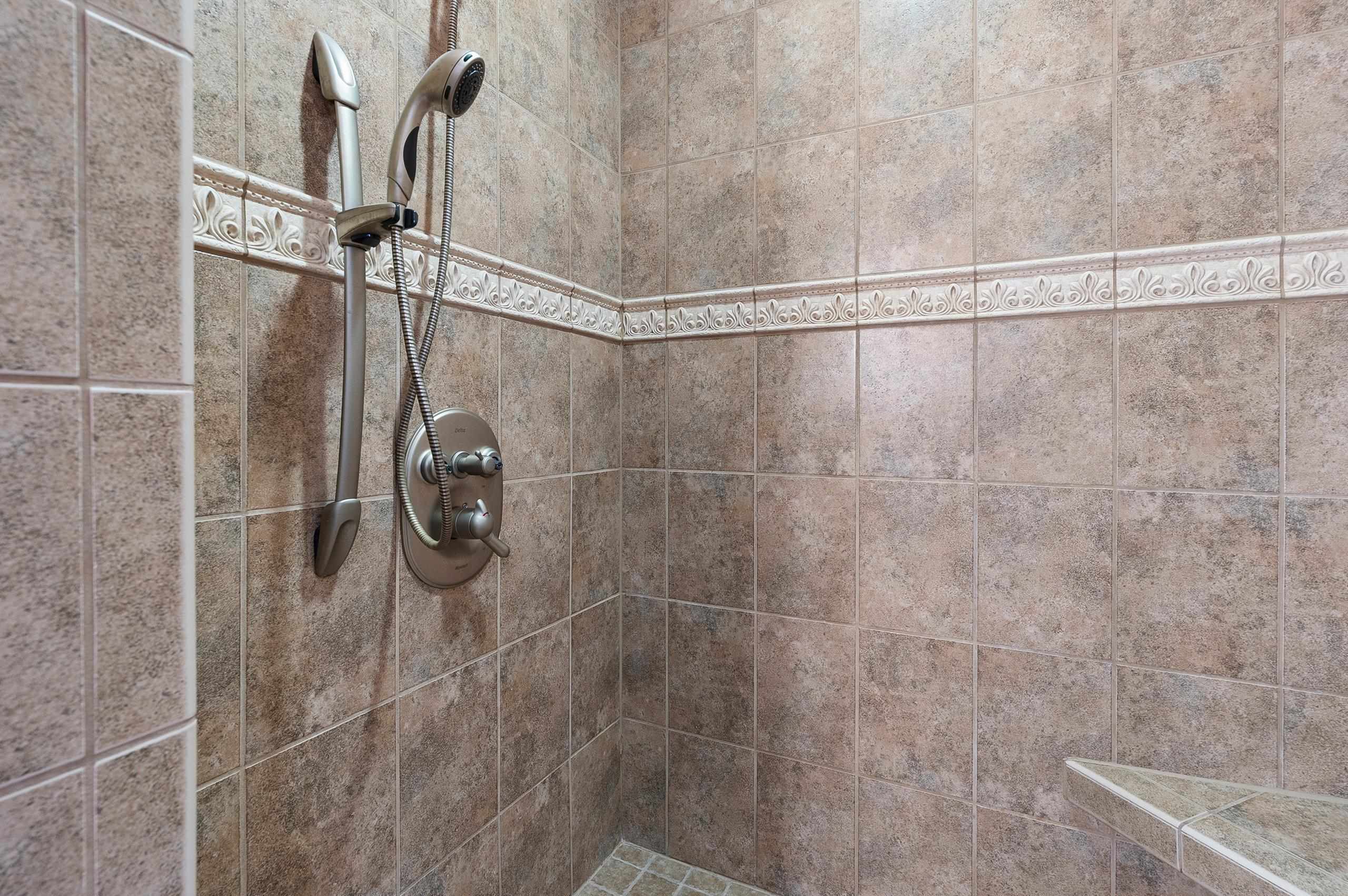 976 Springfield Drive De Pere, WI 54115 - Photo 34 of 83