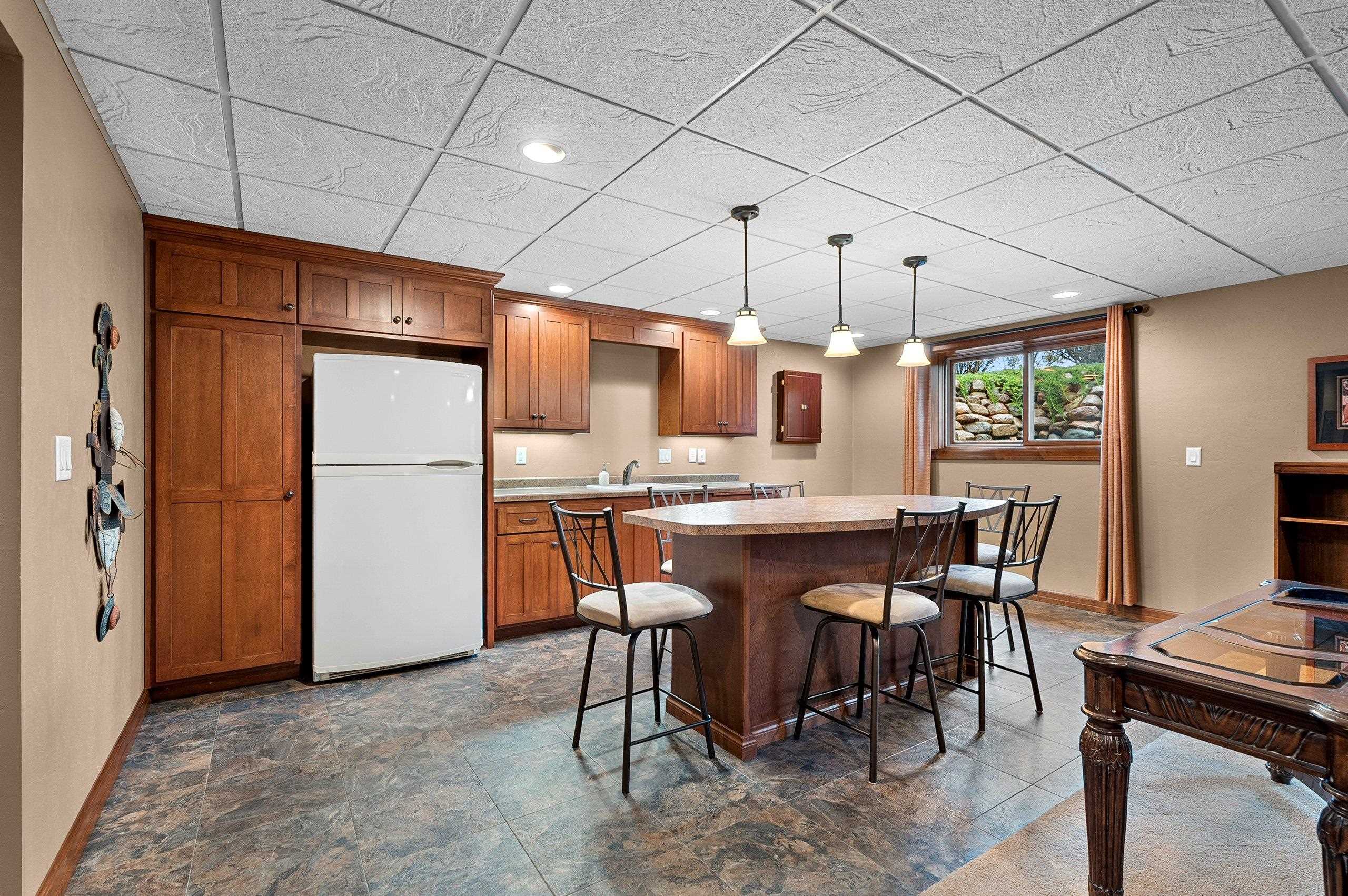 976 Springfield Drive De Pere, WI 54115 - Photo 47 of 83