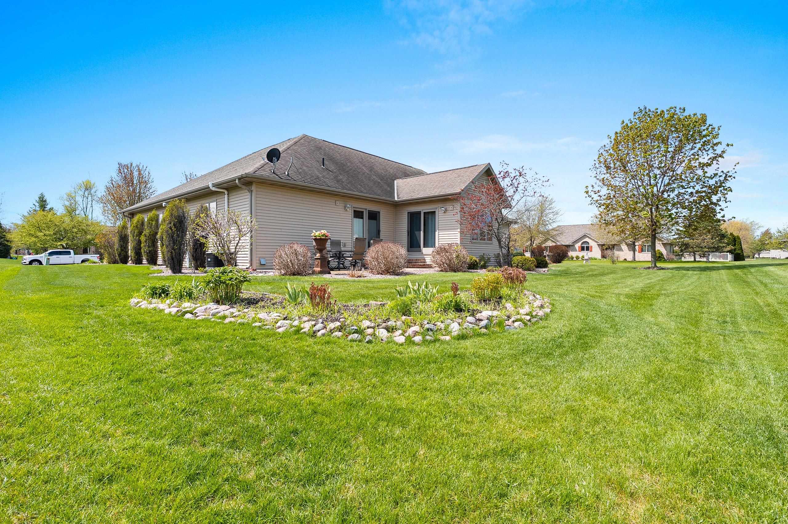 976 Springfield Drive De Pere, WI 54115 - Photo 63 of 83