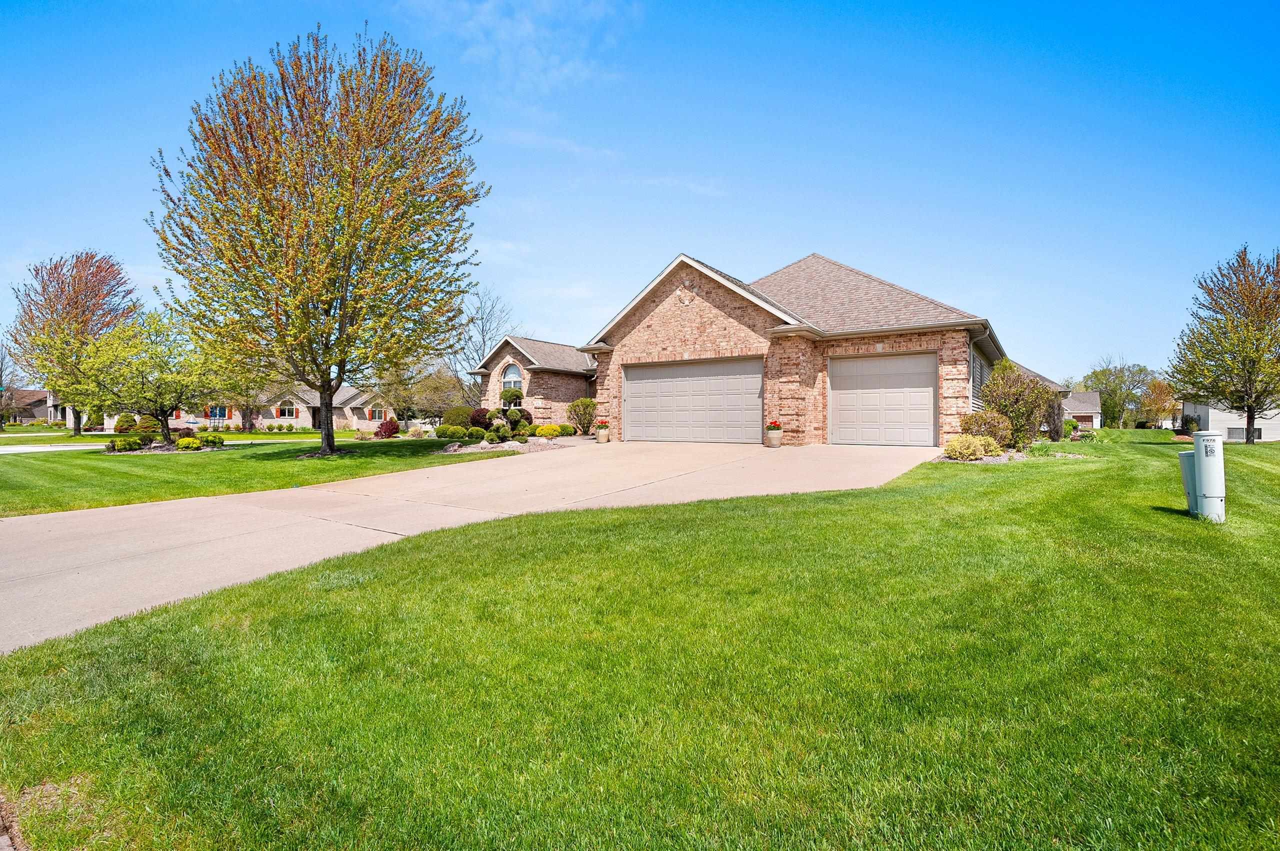 976 Springfield Drive De Pere, WI 54115 - Photo 67 of 83