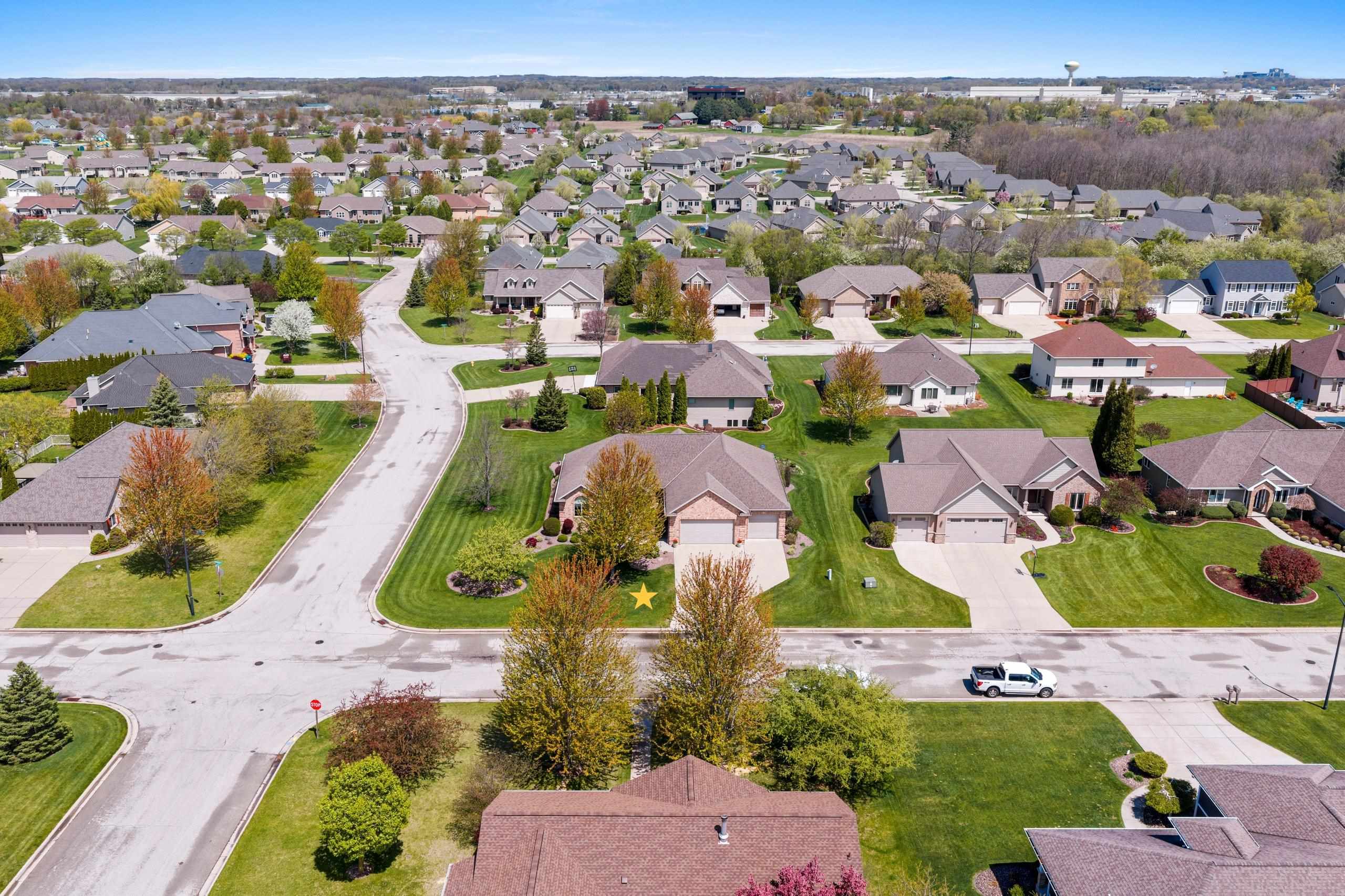 976 Springfield Drive De Pere, WI 54115 - Photo 73 of 83