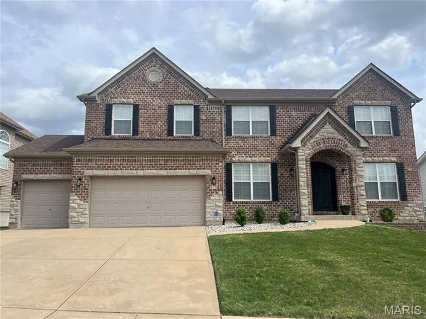 $600,000 | 977 Bentley Park Circle, O'Fallon, MO 63368