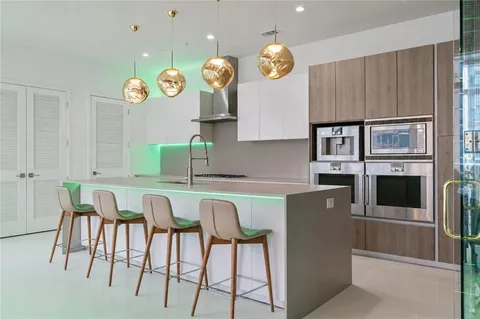$2,265,000 | 45 Ivan Allen Jr Boulevard Northwest, Unit 2701, Atlanta, GA 30308