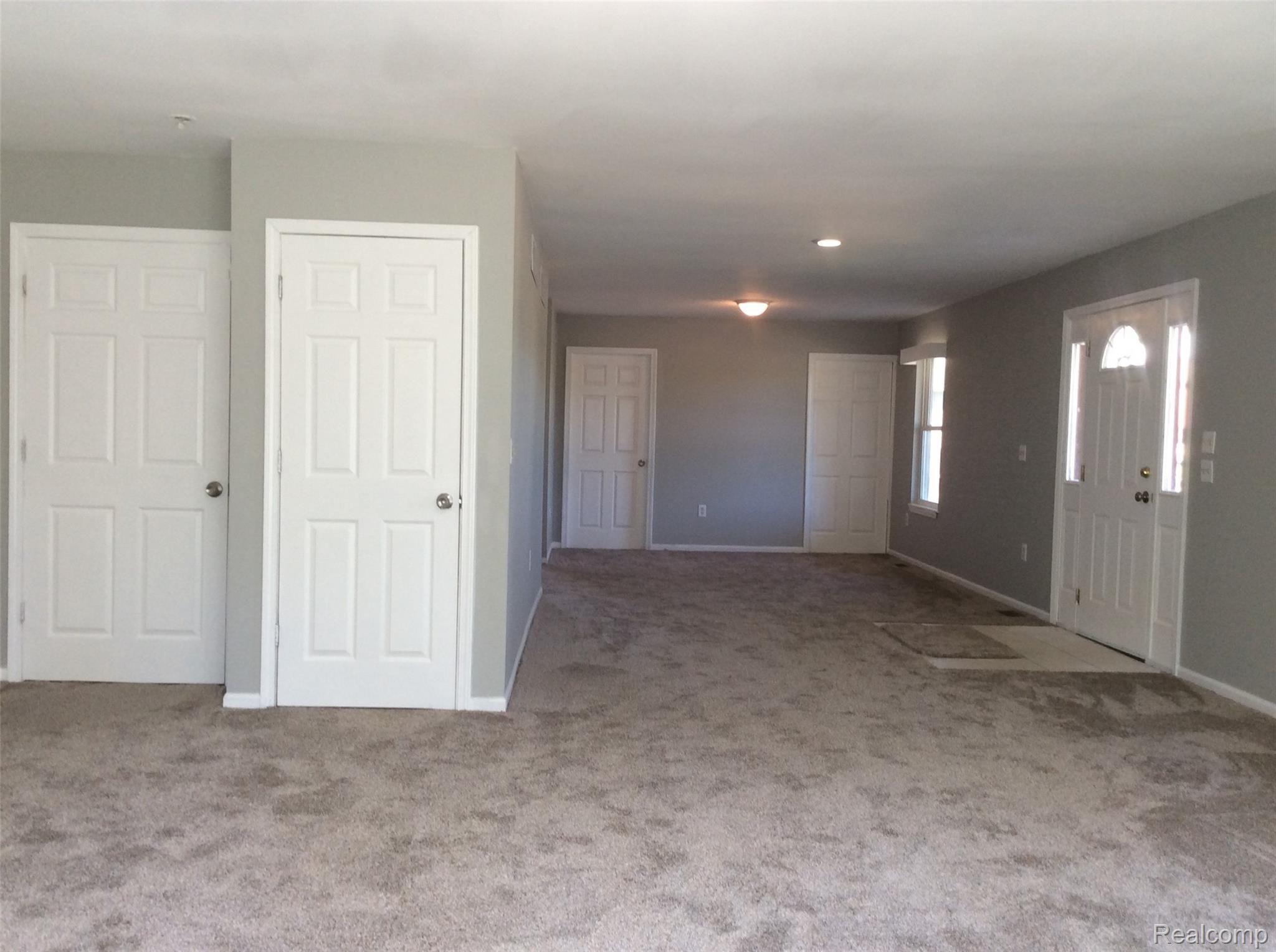 8791 Hough Road Almont, MI 48003 - Photo 11 of 28 IMG_0141.JPG