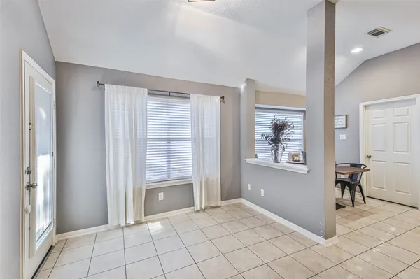 $2,300 | 4214 Maidenhead Drive, Pasadena, TX 77504