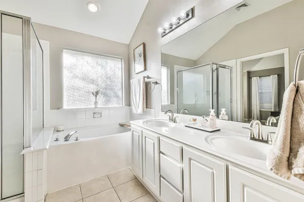 $2,300 | 4214 Maidenhead Drive, Pasadena, TX 77504