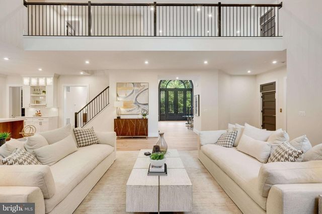 $5,000,000 | 1278 Ballantrae Farm Drive, McLean, VA 22101