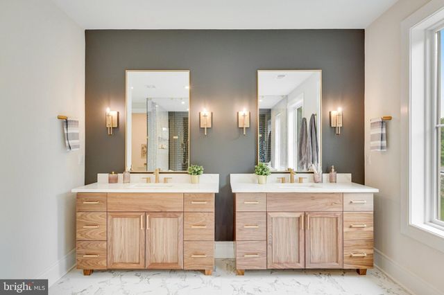 $5,000,000 | 1278 Ballantrae Farm Drive, McLean, VA 22101