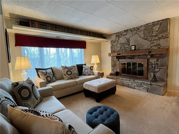 $245,000 | 8-a2 Mountain Villas Drive, Champion, PA 15622