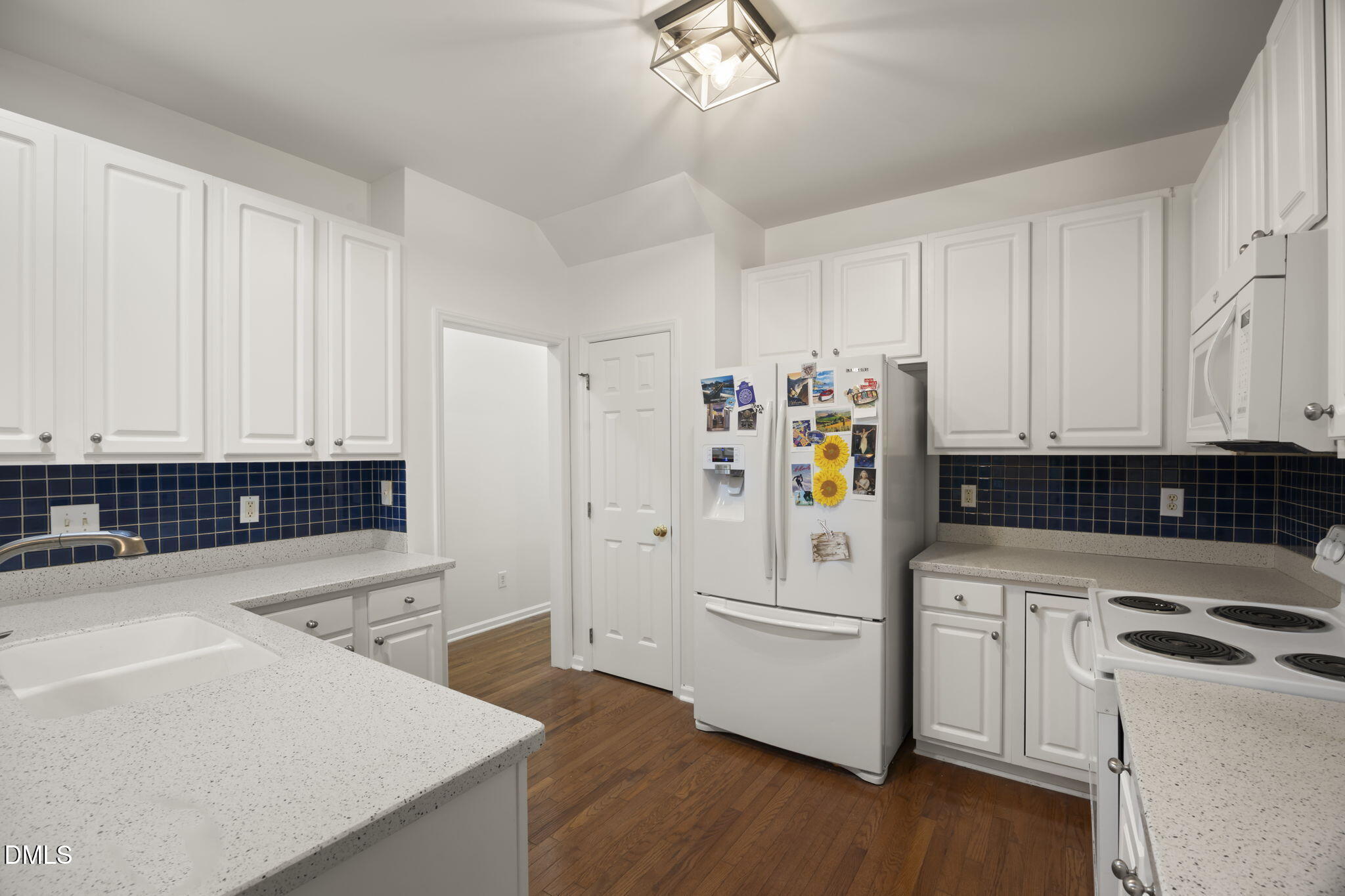 8704 Springhouse Lane Raleigh, NC 27617 - Photo 24 of 46 28-web-or-mls-484A6913