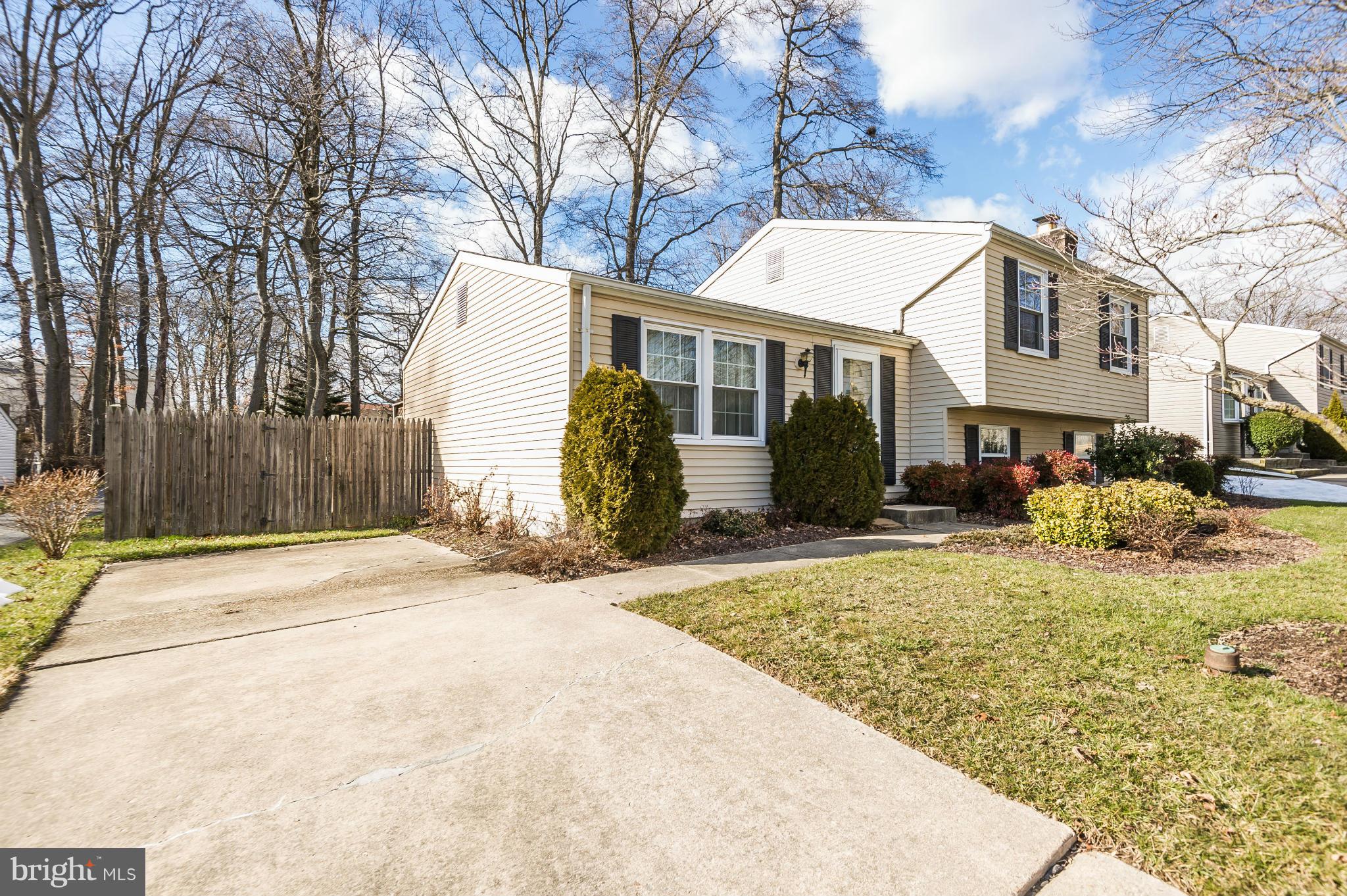 8642 Manorfield Road Baltimore, MD 21236 - Photo 3 of 20 Exterior (Front)