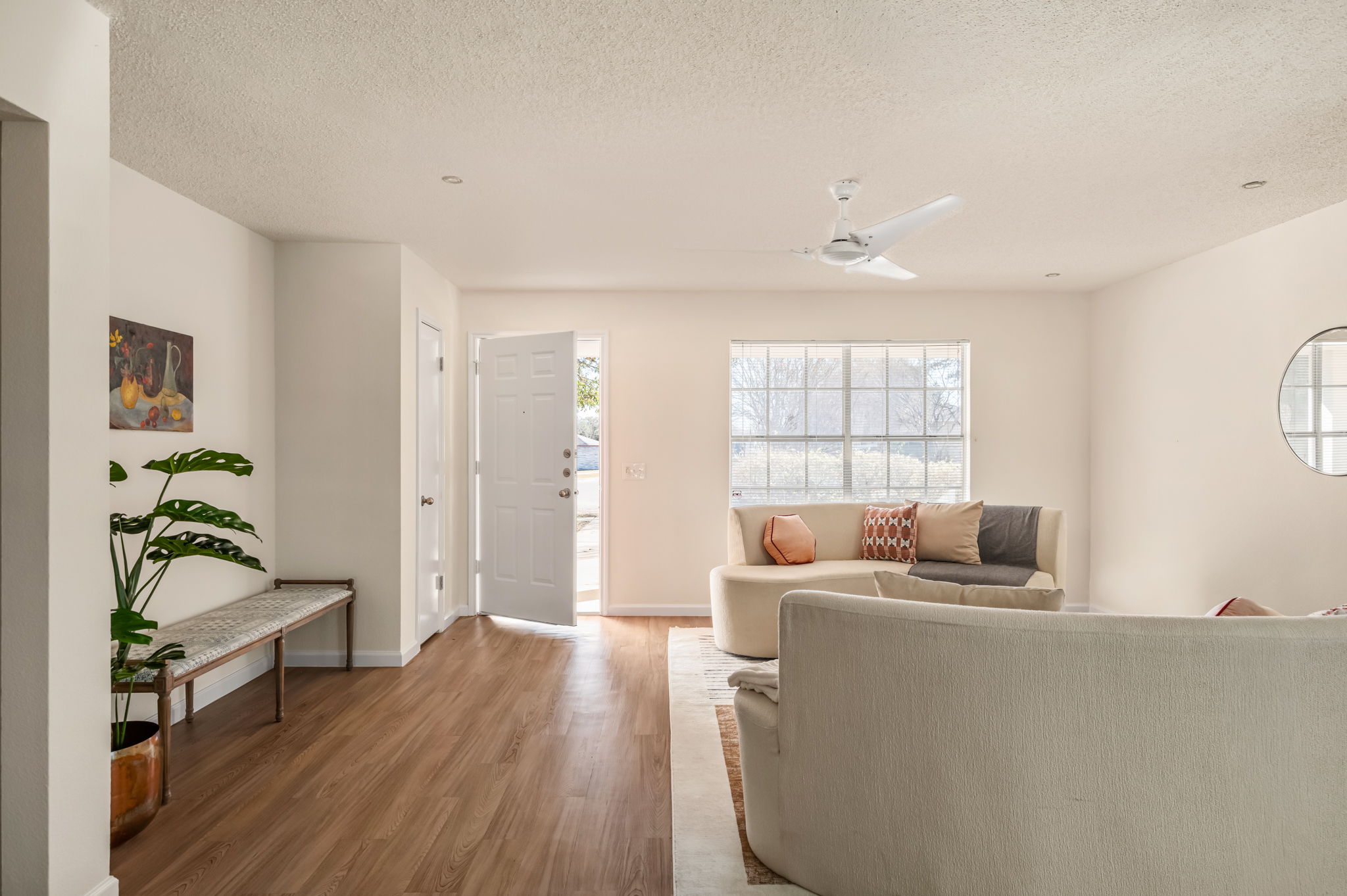 161 Segovia Way Pflugerville, TX 78660 - Photo 5 of 37 a living room with furniture and a window