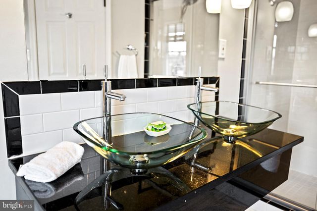 $500,000 | 216 Laurens Street, Baltimore, MD 21217