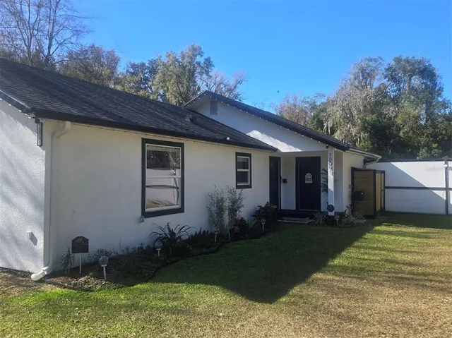 $2,500 | 13091 Old Crystal River Road, Brooksville, FL 34601