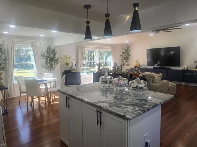 $2,500 | 13091 Old Crystal River Road, Brooksville, FL 34601